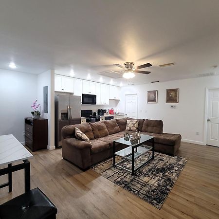 One Room In A Renovated Duplex House Near Fsu Tallahassee Exteriér fotografie